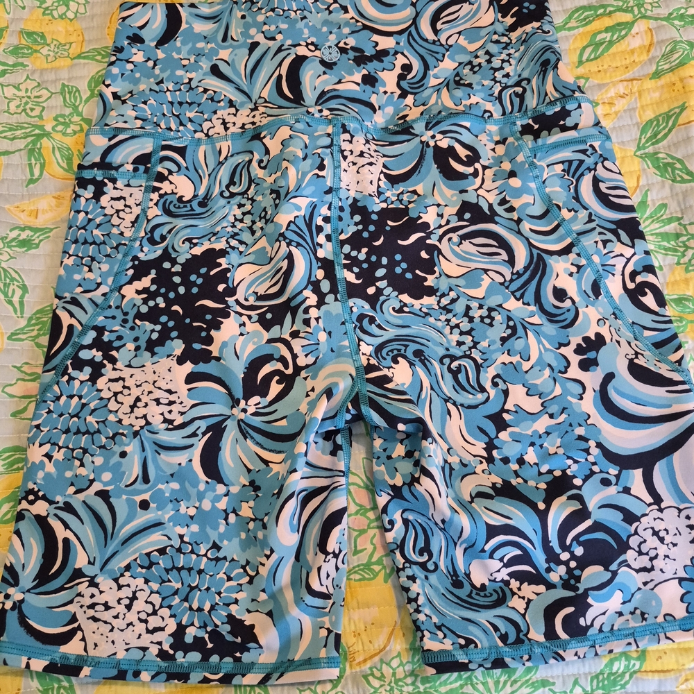 Lilly Pulitzer Blue, Navy & White Floral-Print Bike Shorts